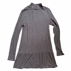 Devine Gray Ribbed Mock Neck Drop Waist Sweater Dress Ruffle Hem Size Medium